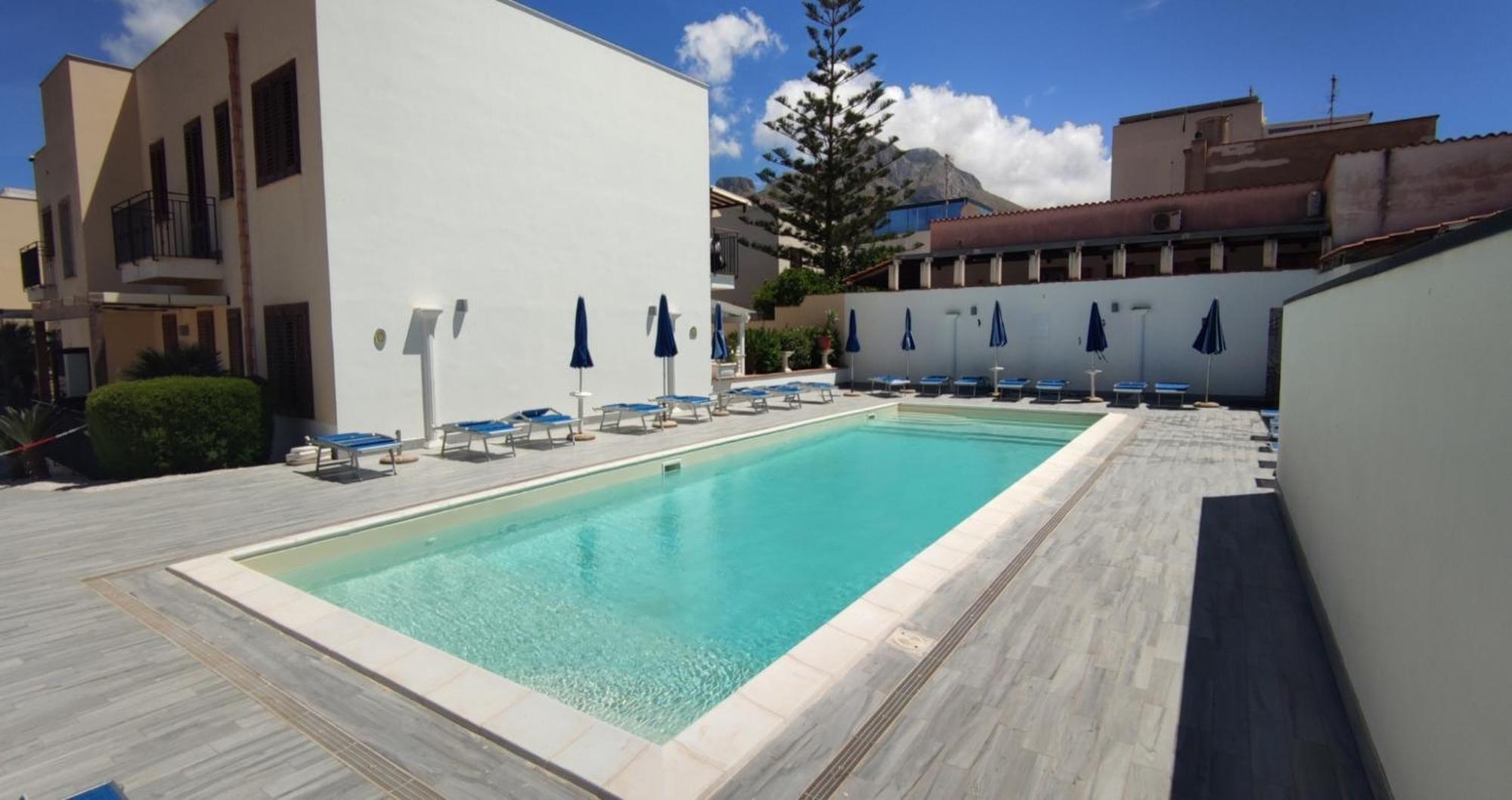 Holiday Home Lg Сан-Вито-Ло-Капо Экстерьер фото